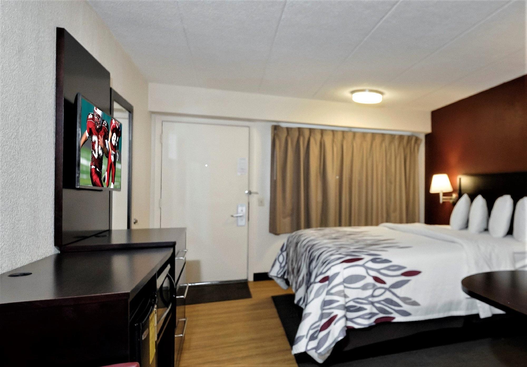 Red Roof Inn Detroit - Troy Bagian luar foto